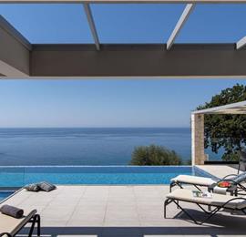 3 bedroom villa with pool & sea views, Agios Mathaios, sleeps 6